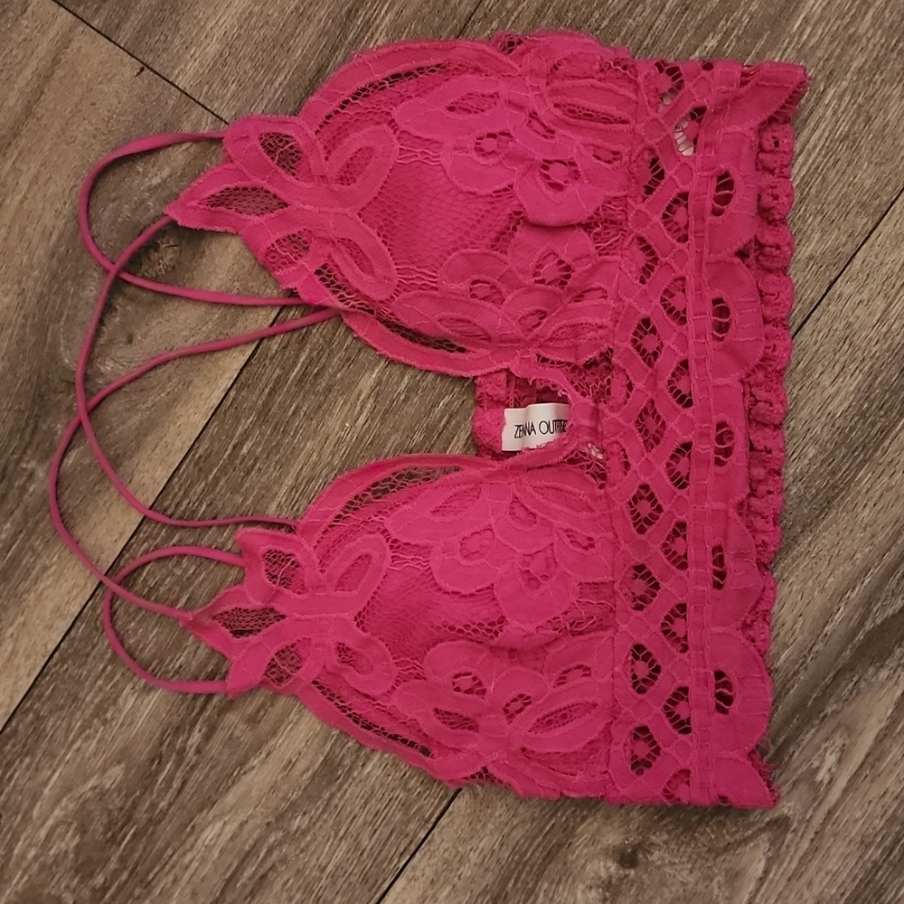 Zenana Outfitters Bralette